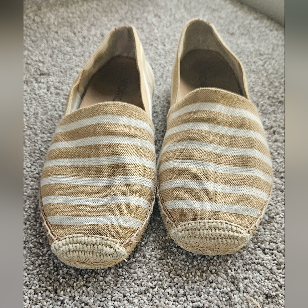 Vionic Striped Beige Espadrilles for Women size 8.5